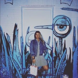 Meet your Posher, Amanda